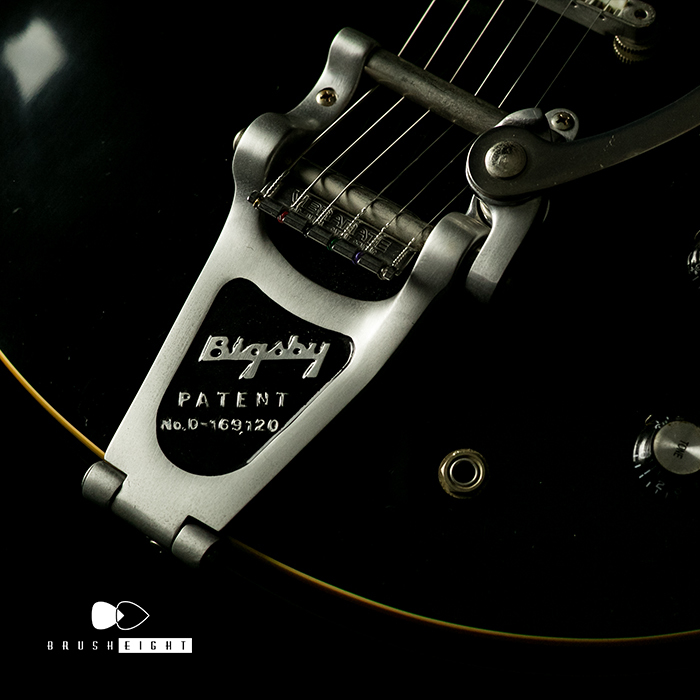 【SOLD】Gibson CUSTOM SHOP Kazuyoshi Saito KS-330 Ebony VOS w/Bigsby KS-035
